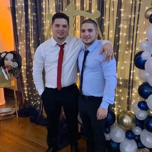 Meet your Posher, Beatriz